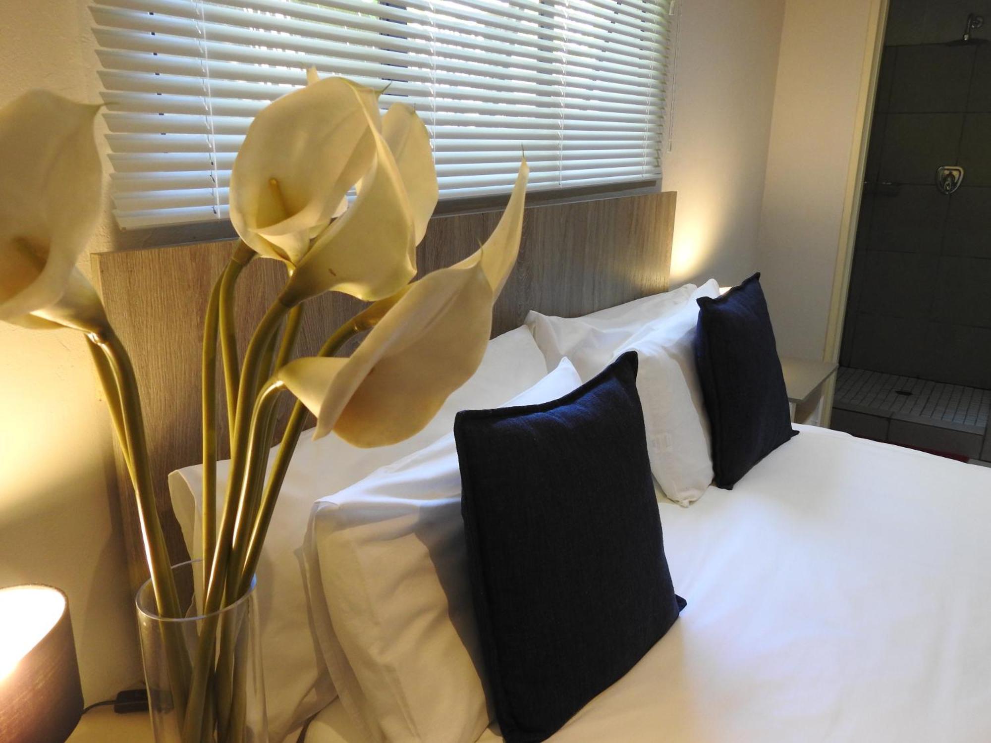 The Lantern Guesthouse บลูมฟอนเทน ภายนอก รูปภาพ
